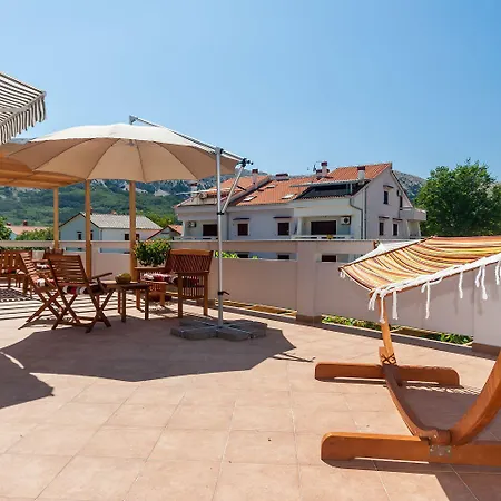 Moderne Mit Klima, Wifi Auf Der Insel Krk 巴斯卡